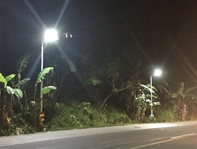 8M80W integrētas saules ielu gaismas projekti