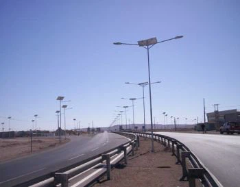 8m 60 W Double Arm Solar Street Lights