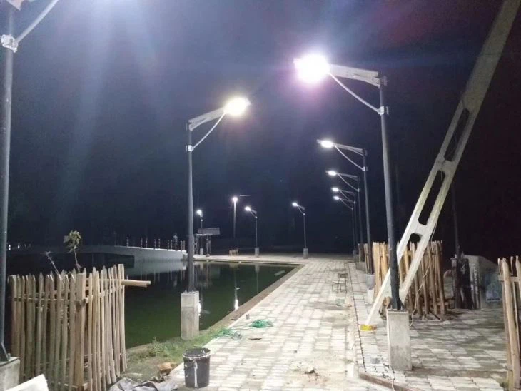 10W to 30W All in One Solar Street Lights